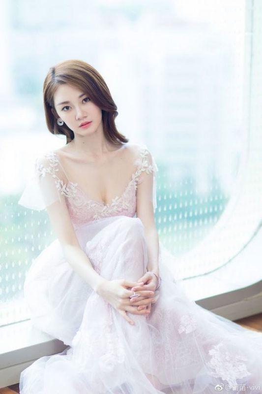 nhung kieu toc gay thuong nho cho co nang toc ngang vai 12